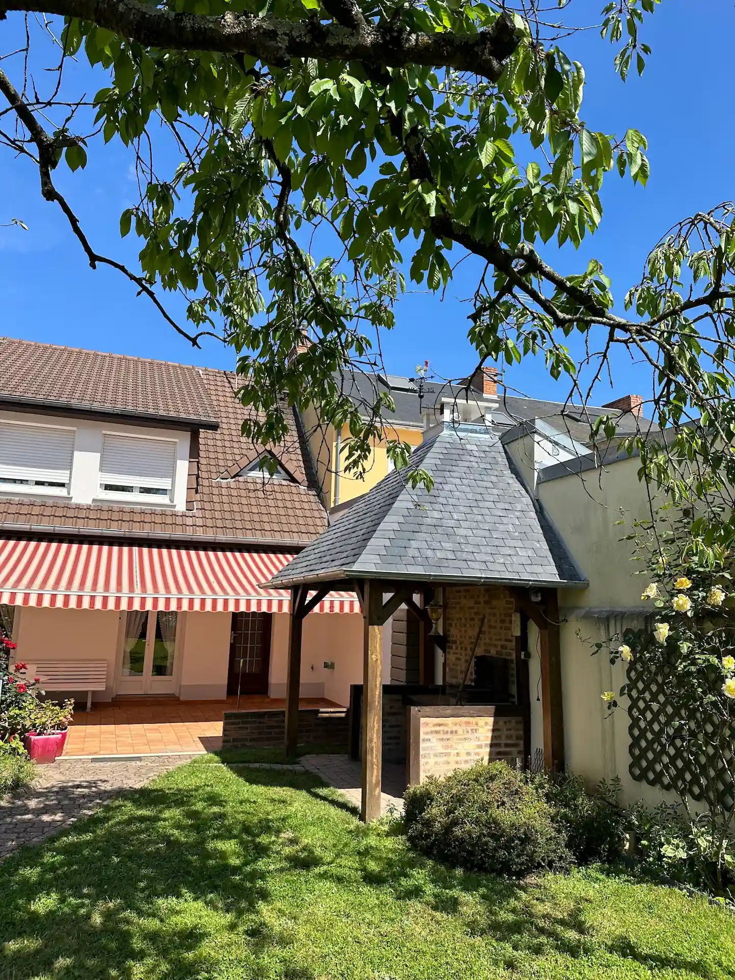 Chantier toiture ardoise Sarthe