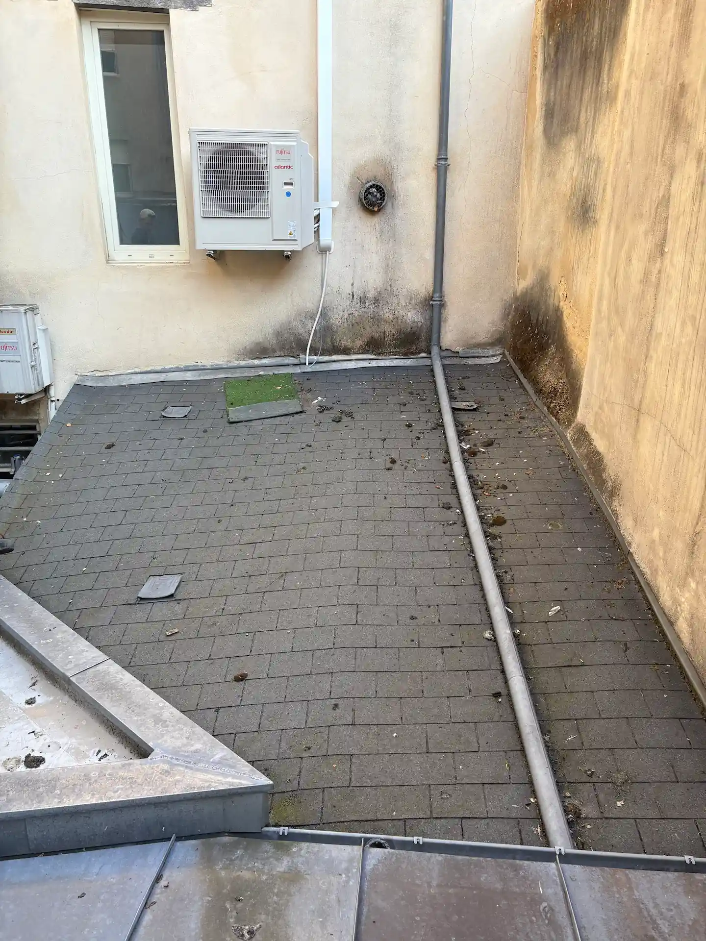 Travaux gouttières zinc